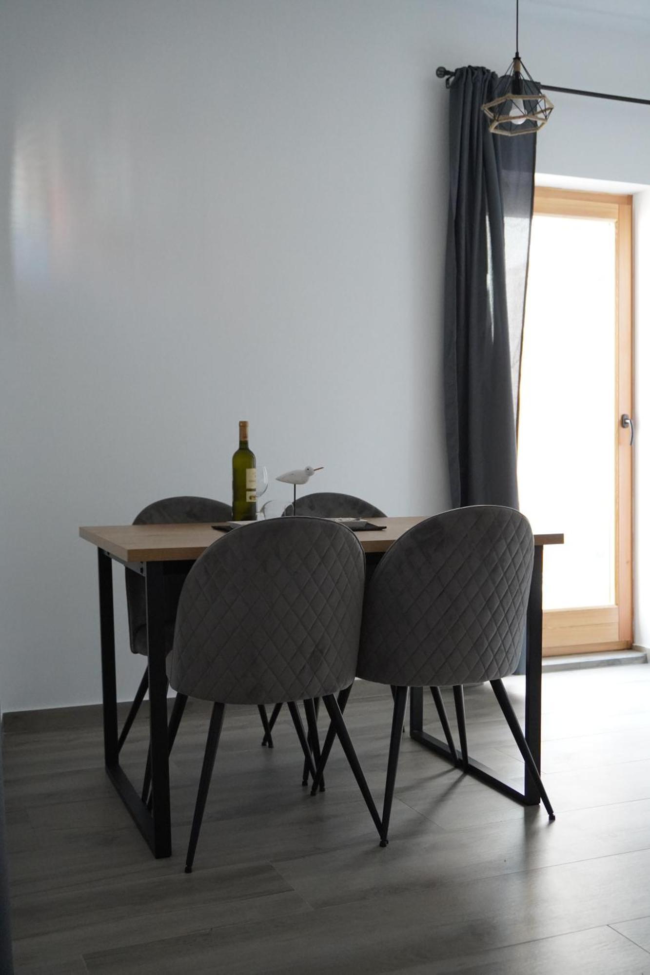 Fjaka Apartments & Rooms 시베니크 외부 사진