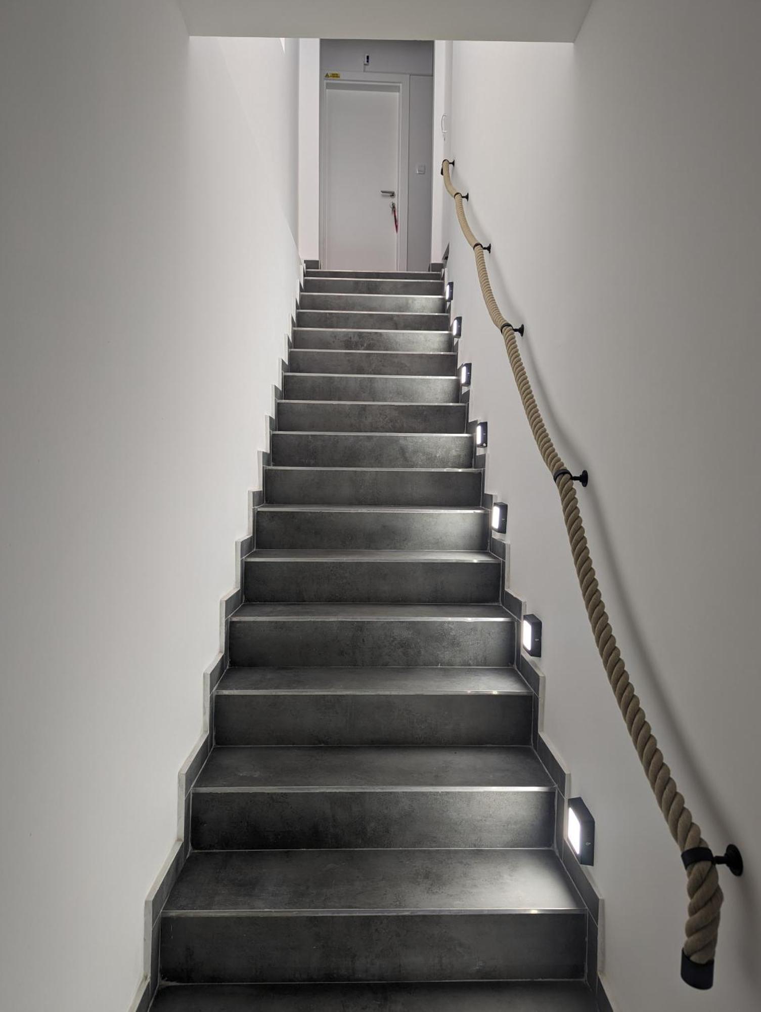 Fjaka Apartments & Rooms 시베니크 외부 사진